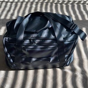 Lululemon Duffle Bag Black